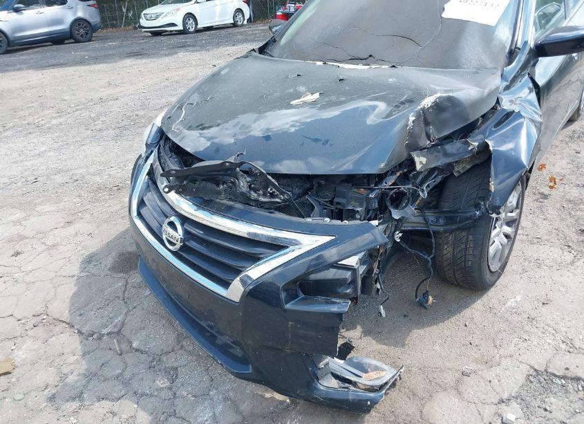 Photo 6 of 2015 Nissan Altima 2.5 S (VIN 1N4AL3AP6FN872743)