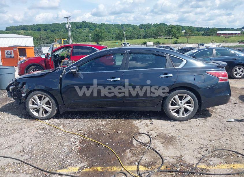 Photo 14 of 2015 Nissan Altima 2.5 SL (VIN 1N4AL3AP6FN872967)