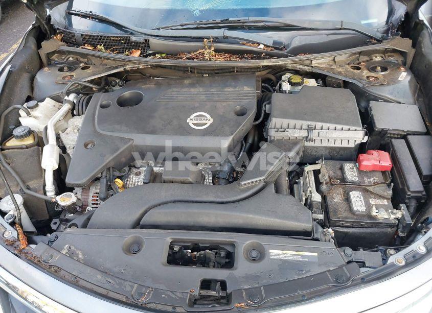 Photo 10 of 2015 Nissan Altima 2.5/2.5 S/2.5 SL/2.5 SV (VIN 1N4AL3AP6FN875030)