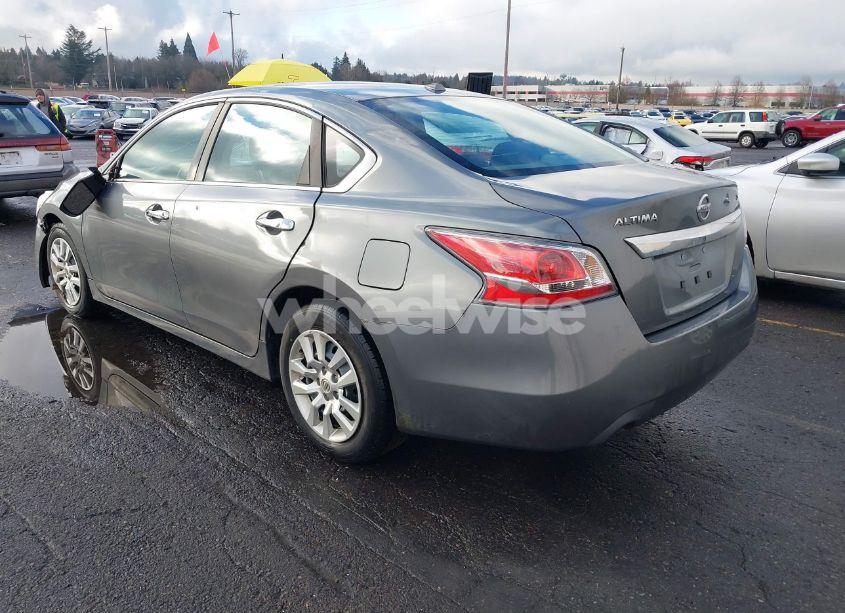 Photo 3 of 2015 Nissan Altima 2.5/2.5 S/2.5 SL/2.5 SV (VIN 1N4AL3AP6FN875030)