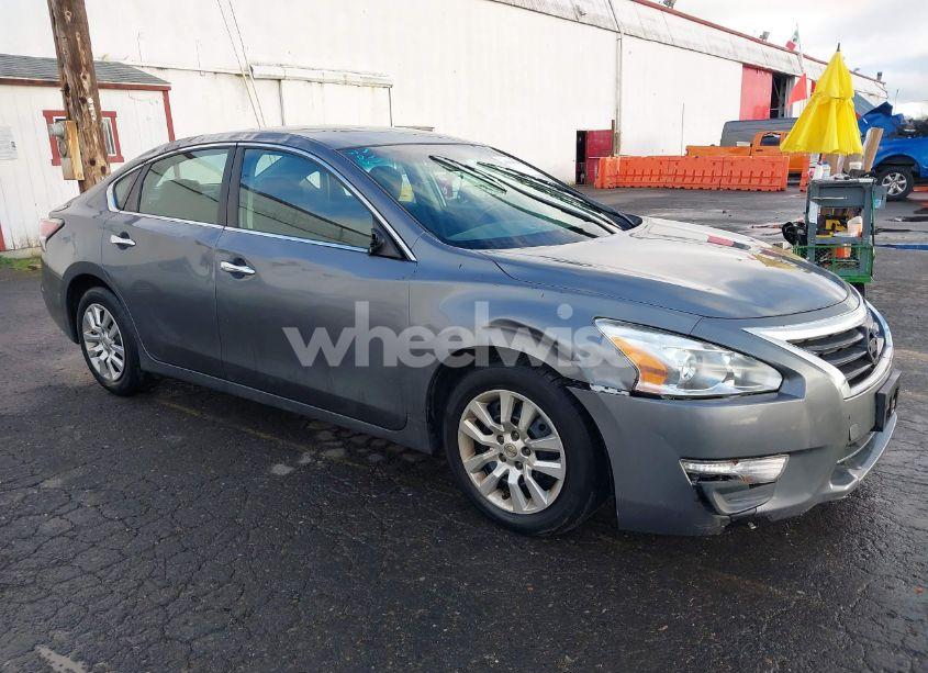 Photo 6 of 2015 Nissan Altima 2.5/2.5 S/2.5 SL/2.5 SV (VIN 1N4AL3AP6FN875030)