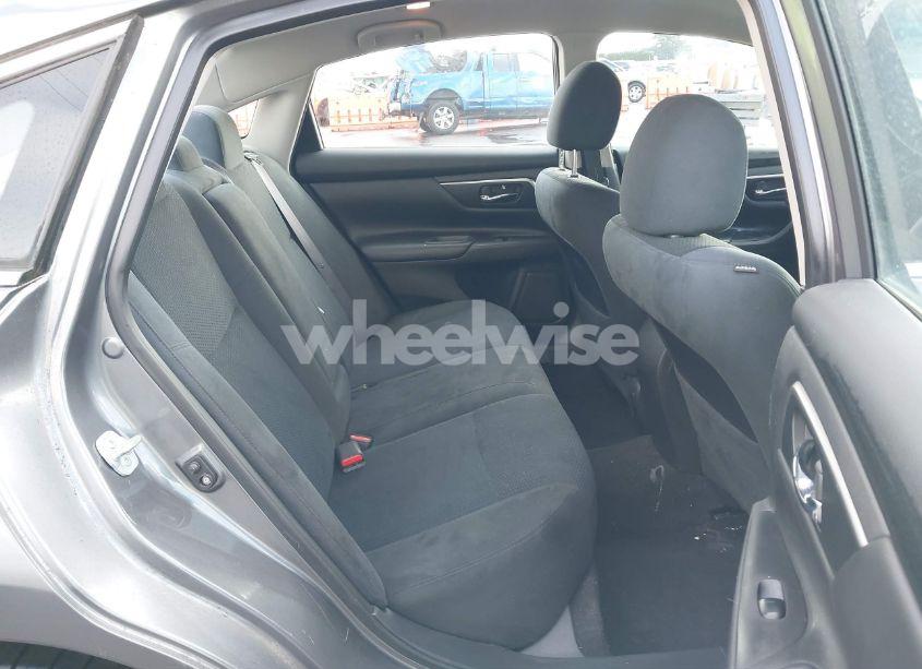 Photo 8 of 2015 Nissan Altima 2.5/2.5 S/2.5 SL/2.5 SV (VIN 1N4AL3AP6FN875030)