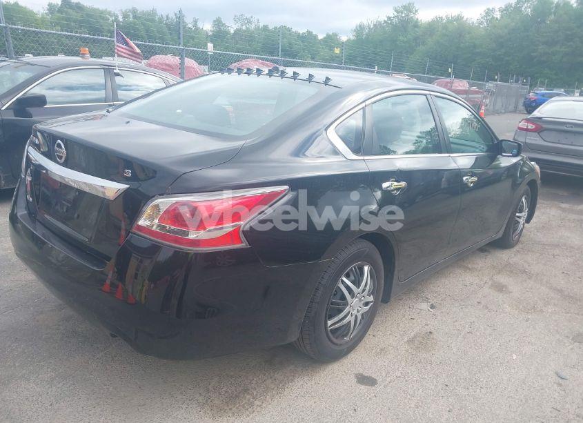 Photo 4 of 2015 Nissan Altima 2.5/2.5 S/2.5 SL/2.5 SV (VIN 1N4AL3AP6FN890854)