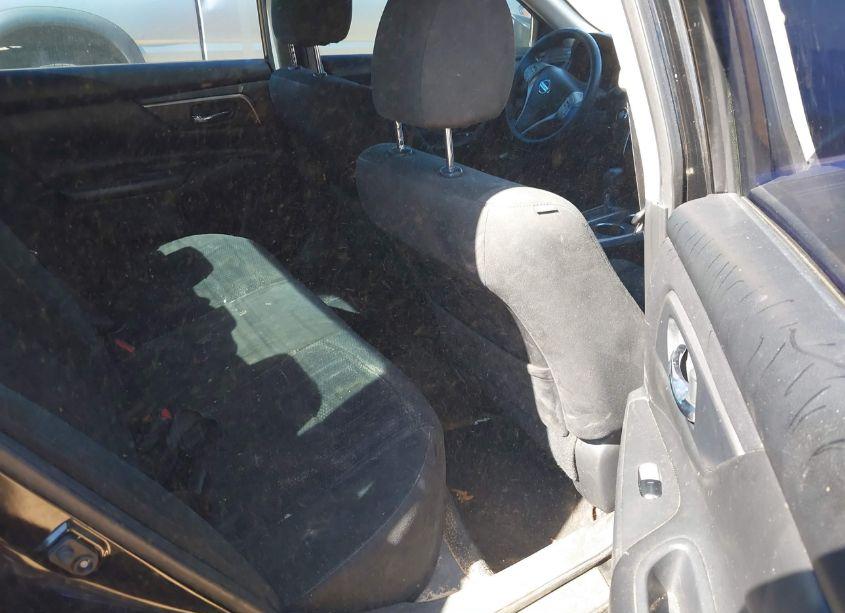 Photo 8 of 2015 Nissan Altima 2.5 S (VIN 1N4AL3AP6FN899523)