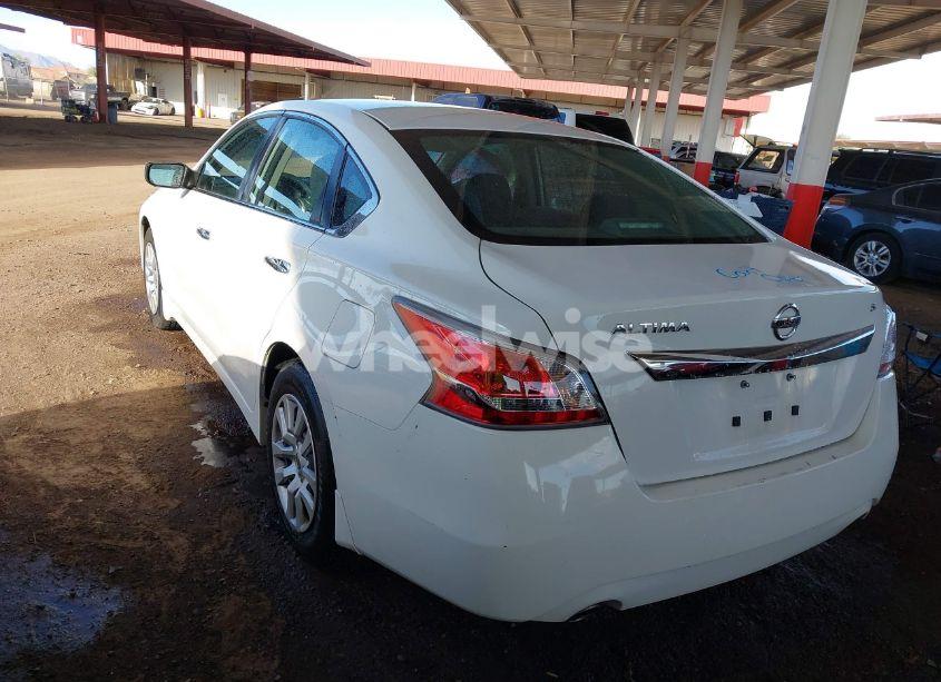 Photo 3 of 2015 Nissan Altima 2.5 S (VIN 1N4AL3AP6FN915252)