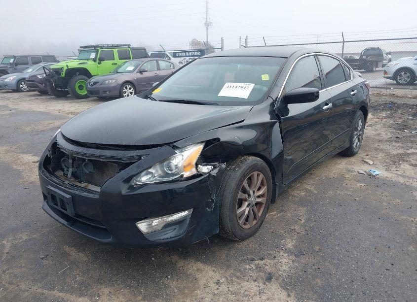 Photo 2 of 2015 Nissan Altima 2.5 S (VIN 1N4AL3AP6FN915543)