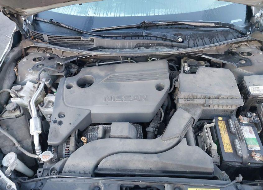 Photo 10 of 2015 Nissan Altima 2.5 S (VIN 1N4AL3AP6FN921519)