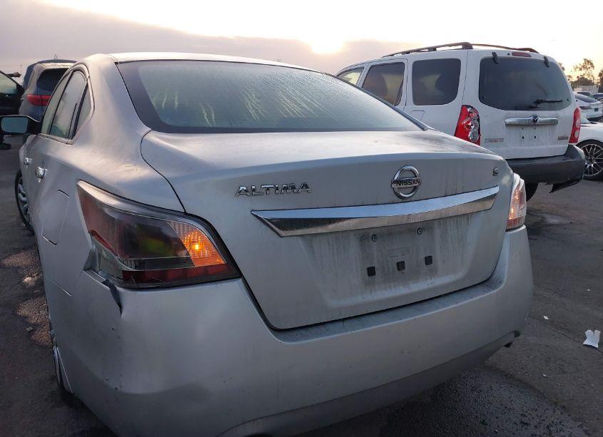 Photo 16 of 2015 Nissan Altima 2.5 S (VIN 1N4AL3AP6FN921519)