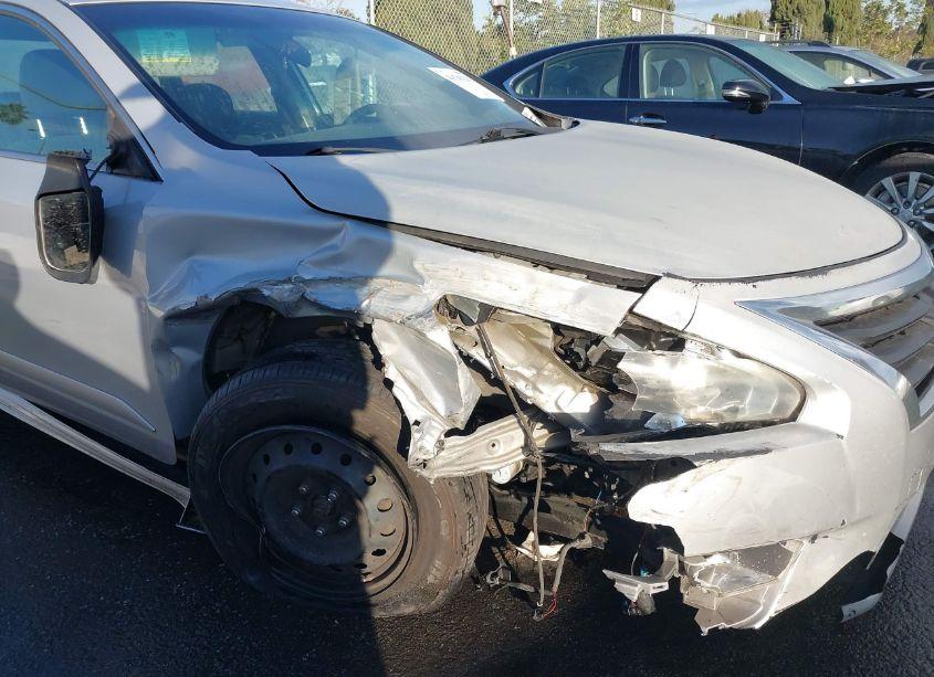 Photo 6 of 2015 Nissan Altima 2.5 S (VIN 1N4AL3AP6FN921519)