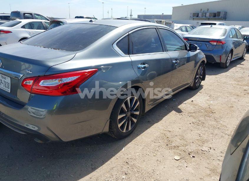 Photo 4 of 2016 Nissan Altima 2.5 SL (VIN 1N4AL3AP6GC119680)