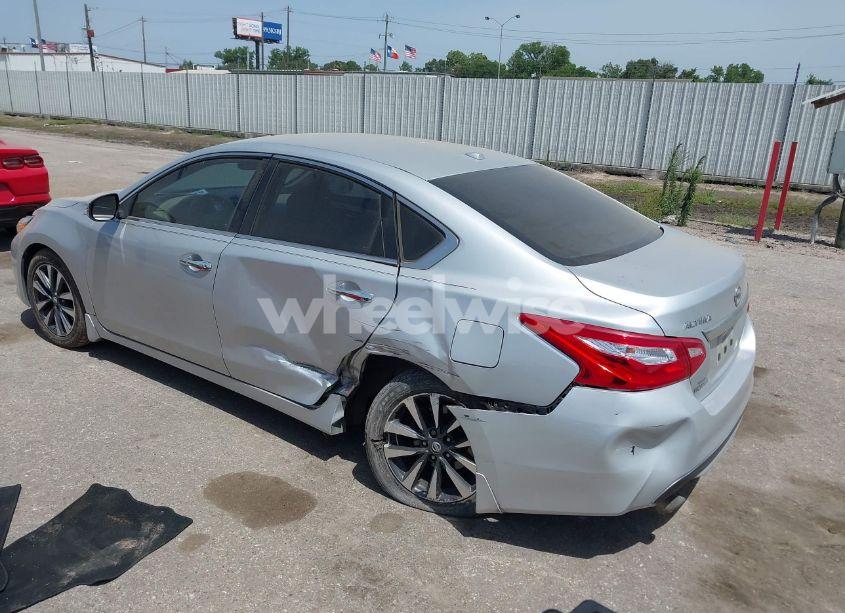 Photo 3 of 2016 Nissan Altima 2.5 SL (VIN 1N4AL3AP6GC121669)