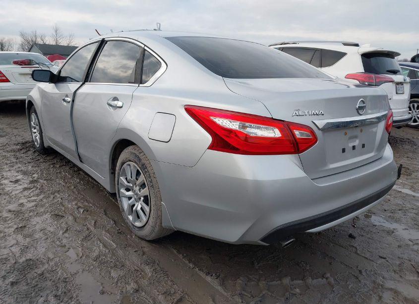 Photo 3 of 2016 Nissan Altima 2.5 S (VIN 1N4AL3AP6GC125768)