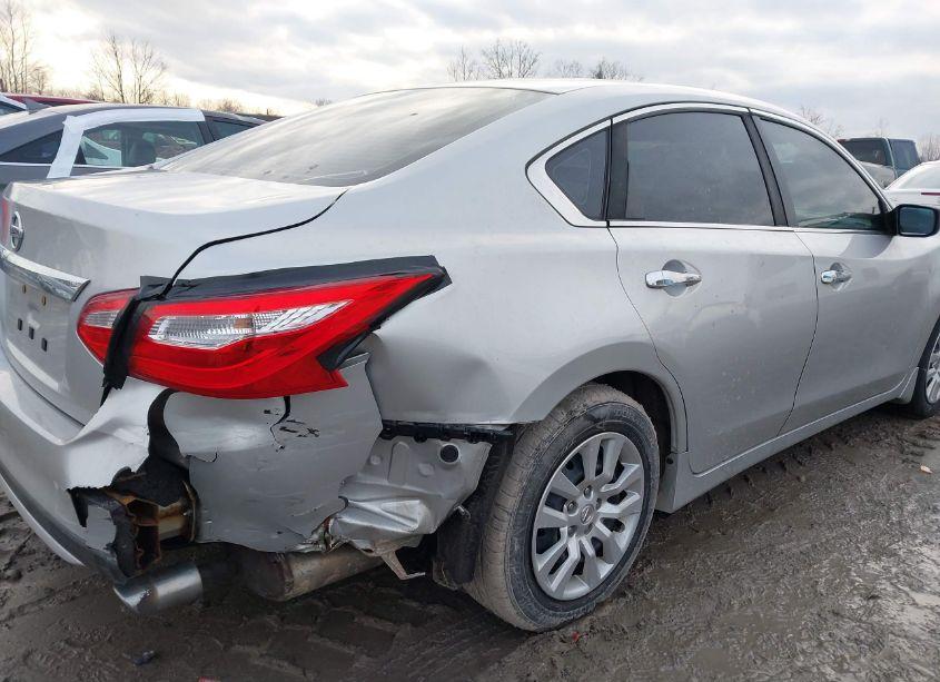 Photo 6 of 2016 Nissan Altima 2.5 S (VIN 1N4AL3AP6GC125768)