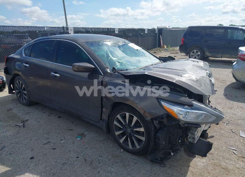 2016 Nissan Altima 2.5 SV (VIN 1N4AL3AP6GC146541) main photo