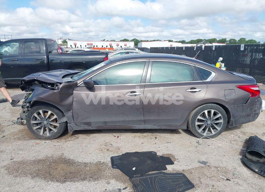 Photo 14 of 2016 Nissan Altima 2.5 SV (VIN 1N4AL3AP6GC146541)