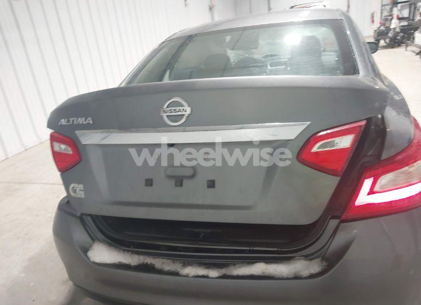 Photo 16 of 2016 Nissan Altima 2.5/2.5 S/2.5 SL/2.5 SR/2.5 SV (VIN 1N4AL3AP6GC153019)