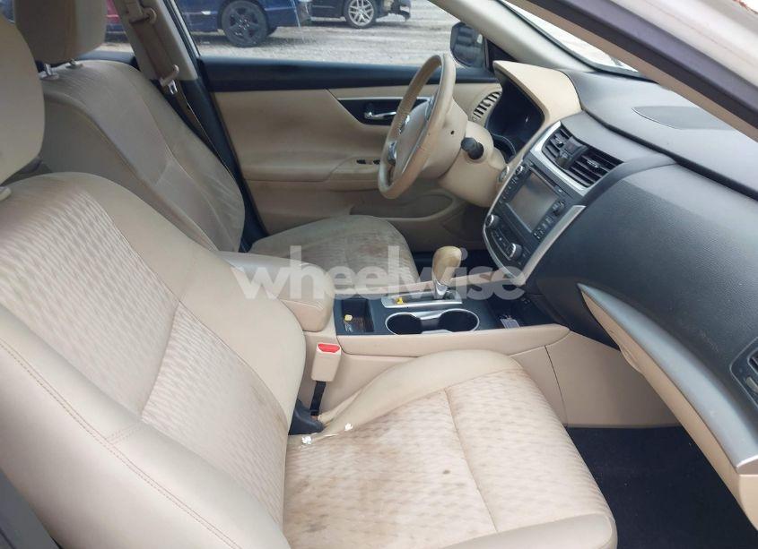 Photo 5 of 2016 Nissan Altima 2.5 SV (VIN 1N4AL3AP6GC166224)