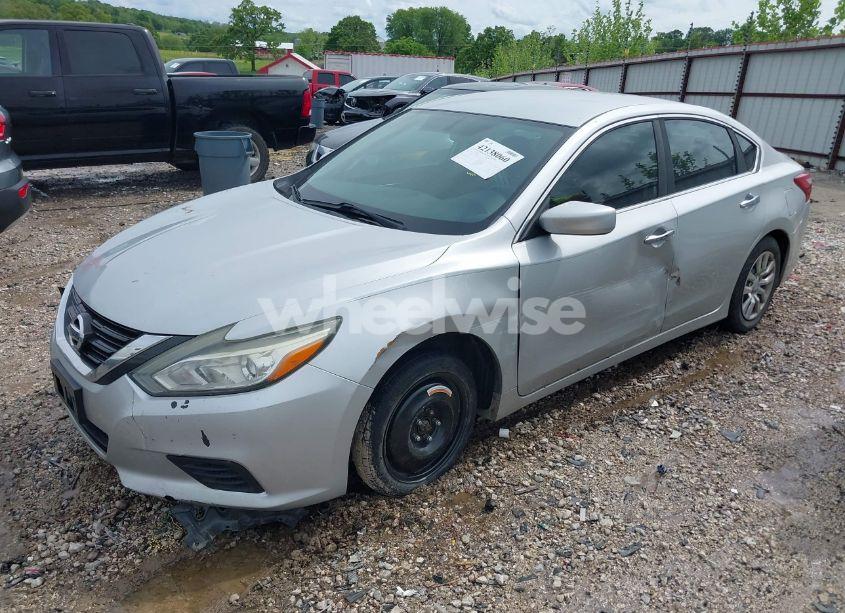 Photo 2 of 2016 Nissan Altima 2.5 (VIN 1N4AL3AP6GC168670)