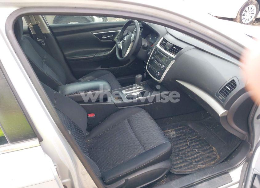 Photo 5 of 2016 Nissan Altima 2.5 (VIN 1N4AL3AP6GC168670)