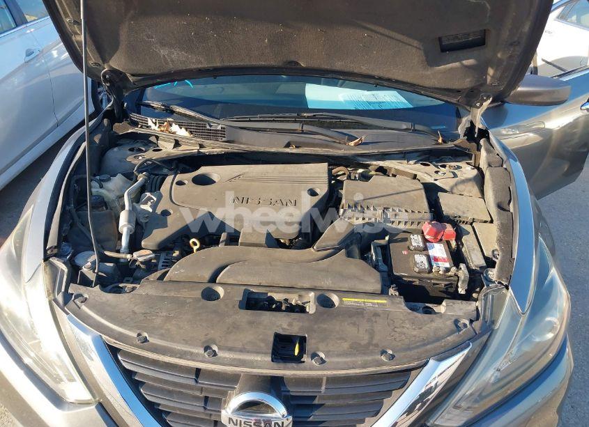 Photo 10 of 2016 Nissan Altima 2.5 SR (VIN 1N4AL3AP6GC170323)