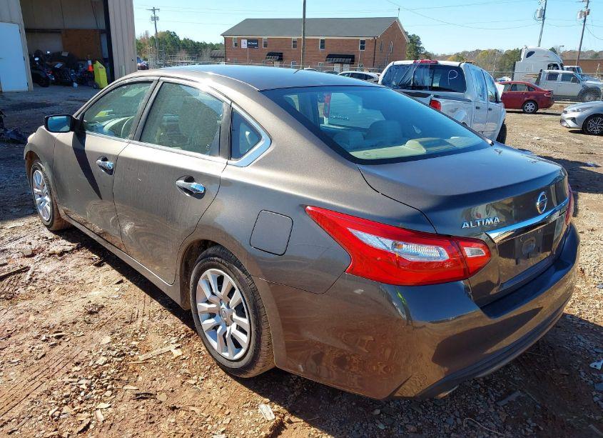 Photo 3 of 2016 Nissan Altima 2.5 S (VIN 1N4AL3AP6GC176025)