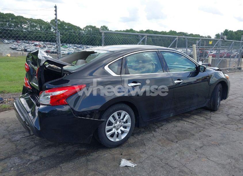 Photo 4 of 2016 Nissan Altima 2.5 S (VIN 1N4AL3AP6GC202896)