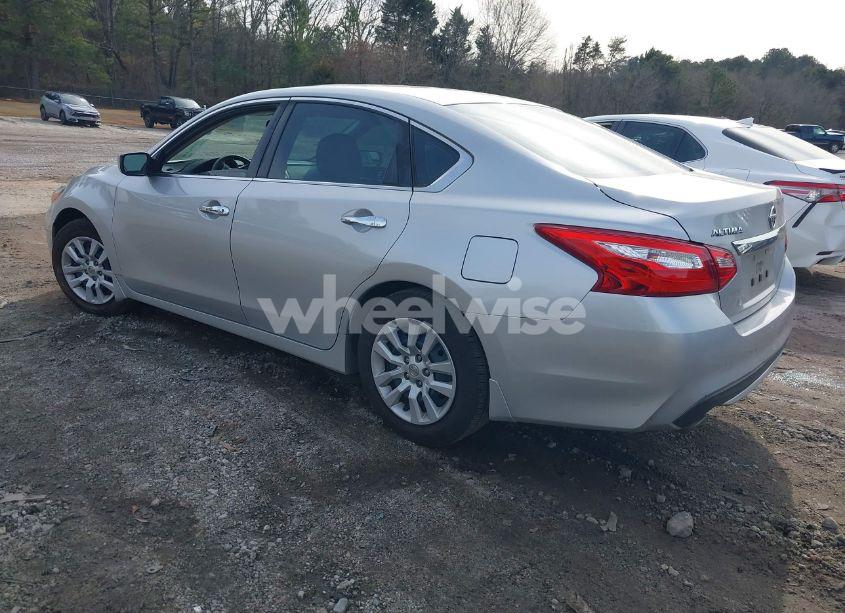 Photo 3 of 2016 Nissan Altima 2.5 S (VIN 1N4AL3AP6GC204941)