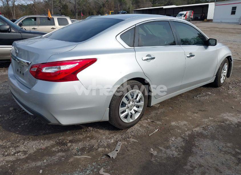 Photo 4 of 2016 Nissan Altima 2.5 S (VIN 1N4AL3AP6GC204941)