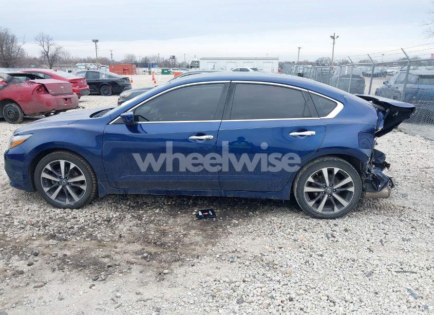 Photo 15 of 2016 Nissan Altima 2.5 SR (VIN 1N4AL3AP6GC205376)