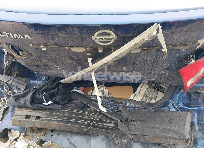 Photo 18 of 2016 Nissan Altima 2.5 SR (VIN 1N4AL3AP6GC205376)