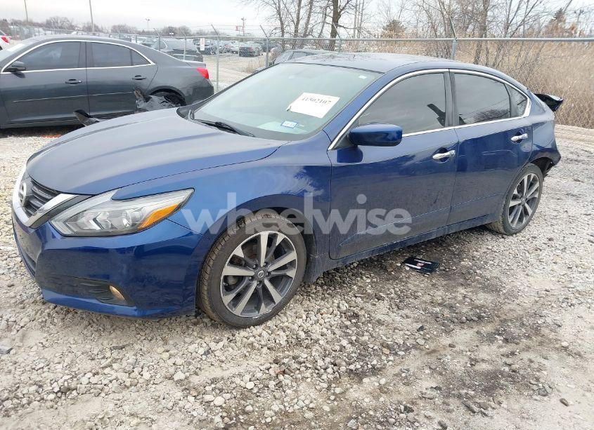 Photo 2 of 2016 Nissan Altima 2.5 SR (VIN 1N4AL3AP6GC205376)