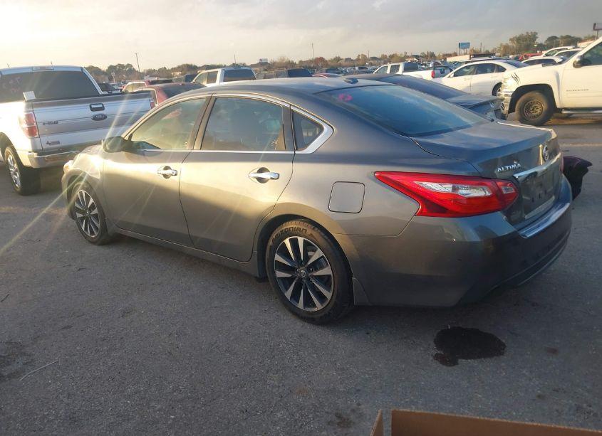 Photo 3 of 2016 Nissan Altima 2.5 SV (VIN 1N4AL3AP6GC224350)