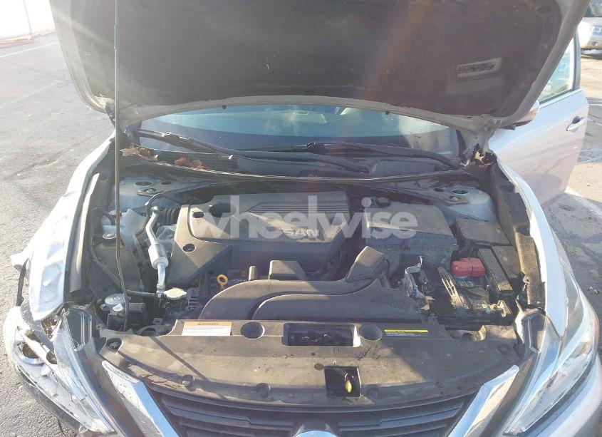 Photo 10 of 2016 Nissan Altima 2.5 SL (VIN 1N4AL3AP6GC224476)