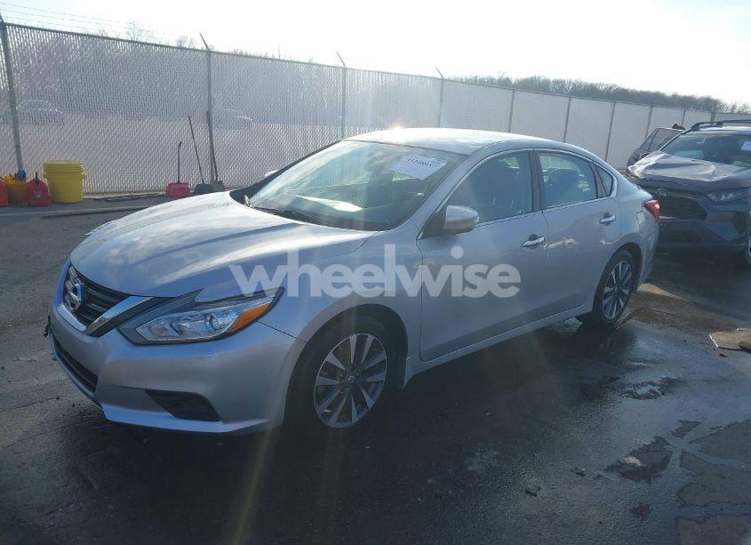 Photo 2 of 2016 Nissan Altima 2.5 SL (VIN 1N4AL3AP6GC224476)