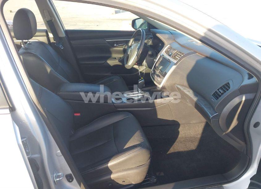 Photo 5 of 2016 Nissan Altima 2.5 SL (VIN 1N4AL3AP6GC224476)