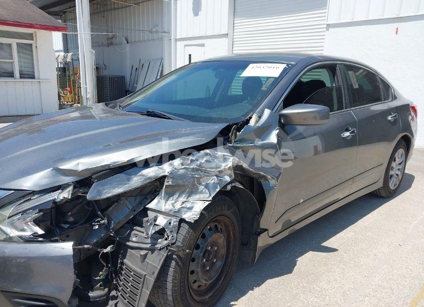 Photo 2 of 2016 Nissan Altima 2.5 S (VIN 1N4AL3AP6GC228463)