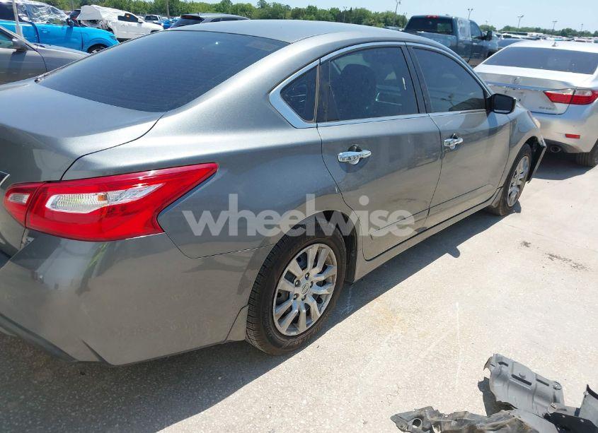 Photo 4 of 2016 Nissan Altima 2.5 S (VIN 1N4AL3AP6GC228463)