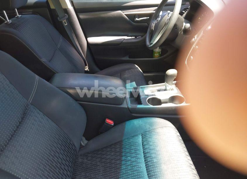 Photo 5 of 2016 Nissan Altima 2.5 S (VIN 1N4AL3AP6GC228463)