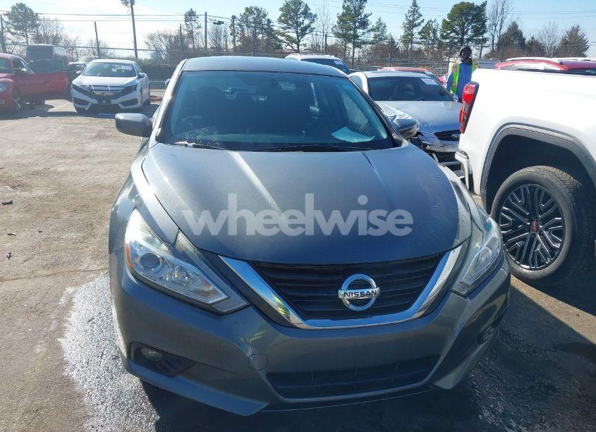 Photo 12 of 2016 Nissan Altima 2.5/2.5 S/2.5 SL/2.5 SR/2.5 SV (VIN 1N4AL3AP6GC228561)