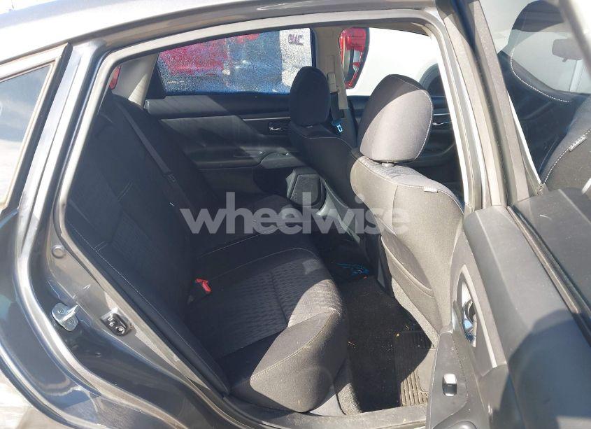 Photo 8 of 2016 Nissan Altima 2.5/2.5 S/2.5 SL/2.5 SR/2.5 SV (VIN 1N4AL3AP6GC228561)