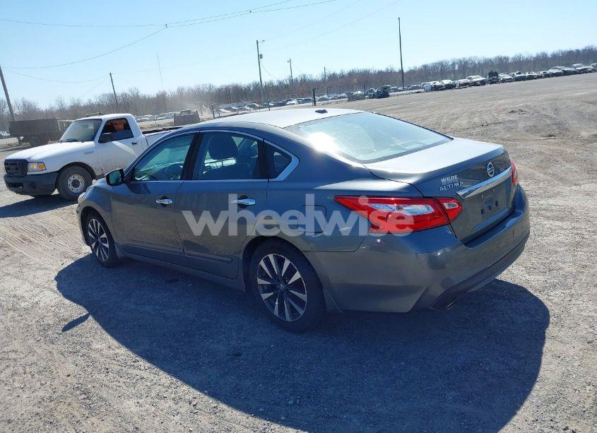 Photo 3 of 2016 Nissan Altima 2.5 SL (VIN 1N4AL3AP6GC236871)