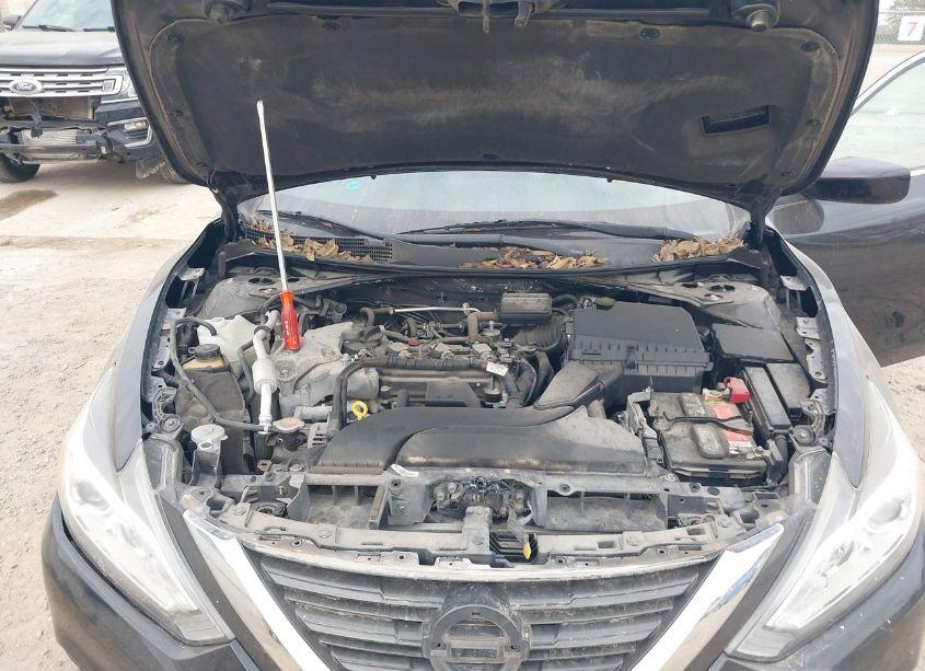 Photo 10 of 2016 Nissan Altima 2.5 S (VIN 1N4AL3AP6GC241097)