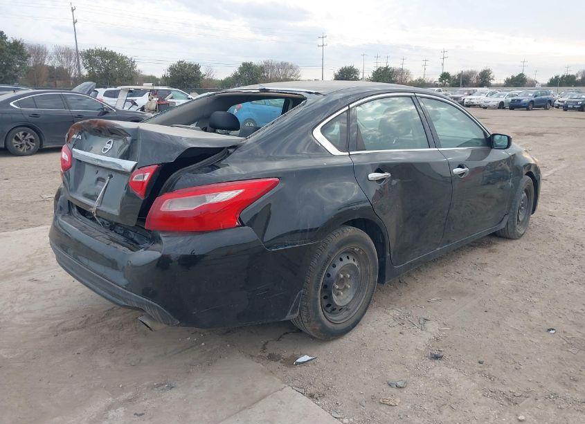 Photo 4 of 2016 Nissan Altima 2.5 S (VIN 1N4AL3AP6GC241097)