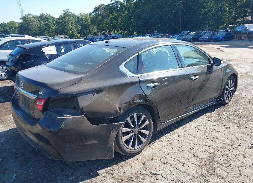 Photo 4 of 2016 Nissan Altima 2.5 SL (VIN 1N4AL3AP6GC247482)