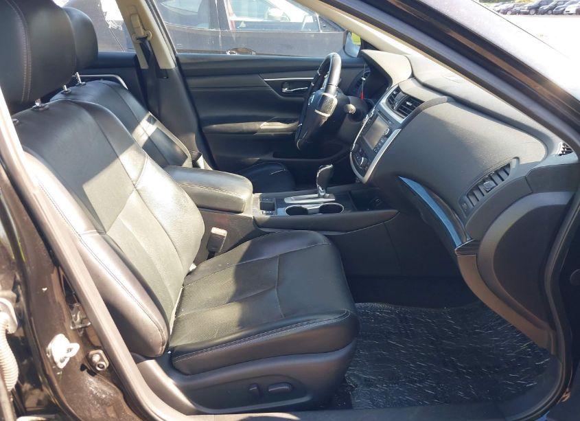 Photo 5 of 2016 Nissan Altima 2.5 SL (VIN 1N4AL3AP6GC247482)