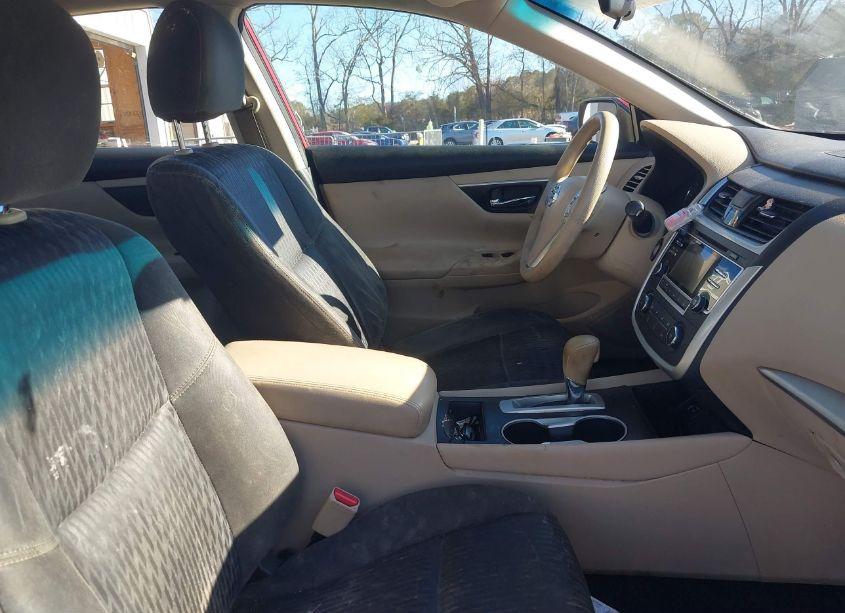 Photo 5 of 2016 Nissan Altima 2.5/2.5 S/2.5 SL/2.5 SR/2.5 SV (VIN 1N4AL3AP6GC260202)