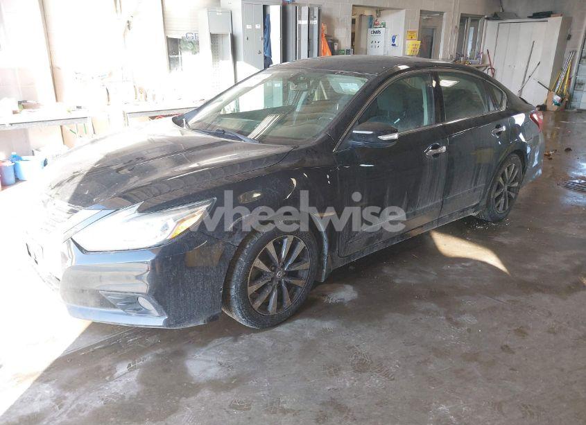 Photo 2 of 2016 Nissan Altima 2.5 SV (VIN 1N4AL3AP6GC272379)