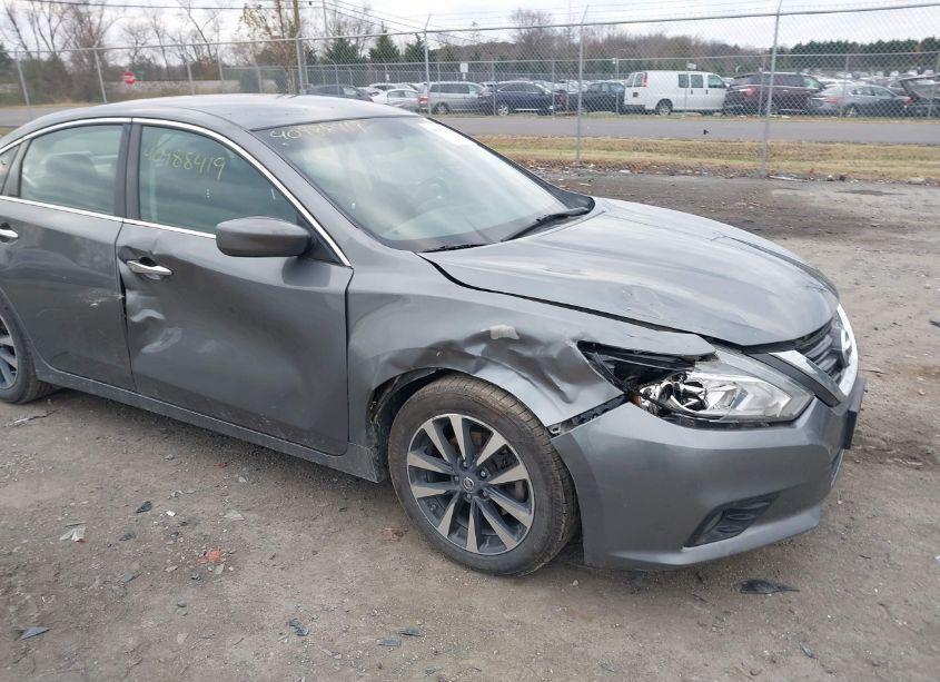 Photo 6 of 2016 Nissan Altima 2.5 SV (VIN 1N4AL3AP6GC273435)