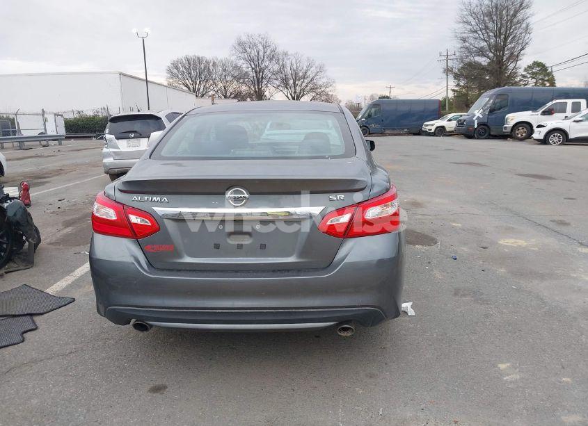 Photo 16 of 2016 Nissan Altima 2.5 SR (VIN 1N4AL3AP6GC275492)