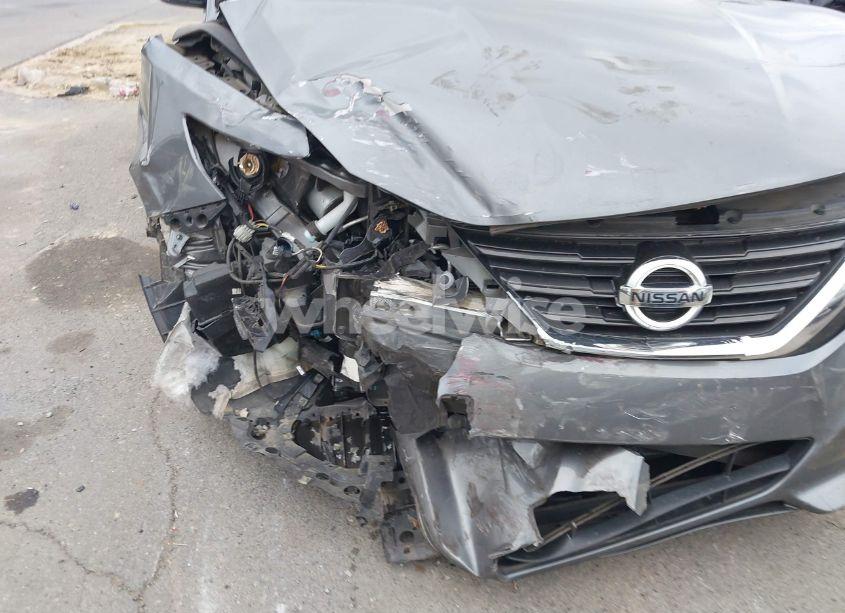 Photo 6 of 2016 Nissan Altima 2.5 SR (VIN 1N4AL3AP6GC275492)